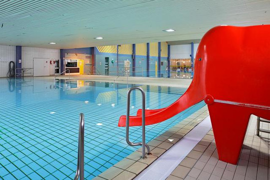 Bild 1 von Hallenbad Neudorf Partnergalerie