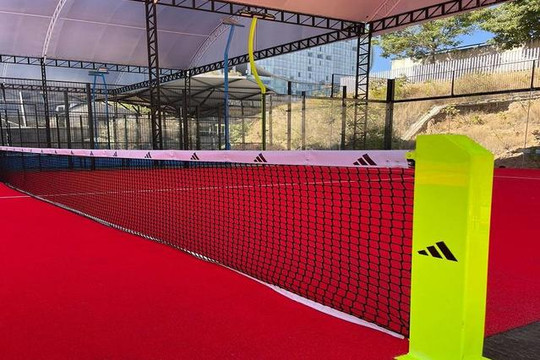 Imagen 1 de la galería del partner DV Club De Padel Santa Fe