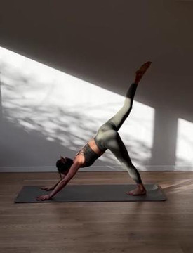 Bild 3 von MOOS Yoga Studio – Schenefeld Partnergalerie