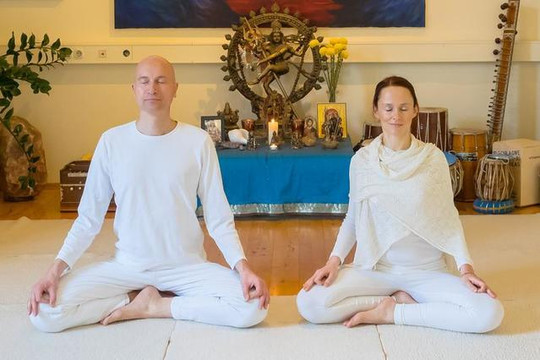 Bild 3 von Yoga Vidya Grüneburgpark Partnergalerie