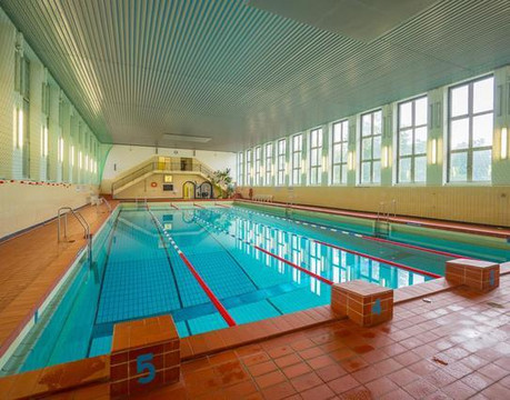 Bild 3 von Schwimmhalle Klotzsche Partnergalerie