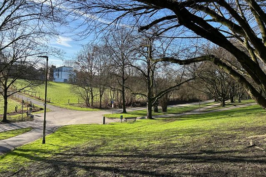 Bild 2 von Laufmamalauf Kaiser-Friedrich-Park am Hangeweiher Partnergalerie