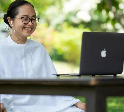 Bild 2 von Ajata Yoga Stuttgart Partnergalerie