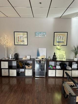 Image 3 from Uncommon Lotus partner gallery