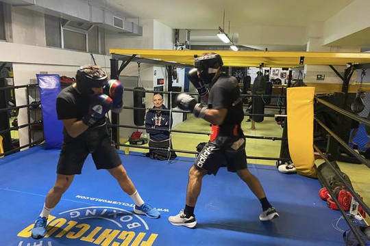 Immagine 1 dalla galleria del partner Asd Fight Club Firenze