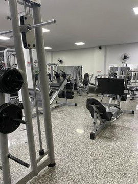 Imagem 3 da galeria do parceiro Academia Oeste Fitness