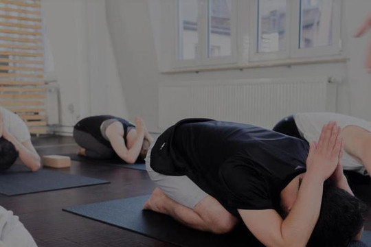 Bild 2 von HOLY WOW YOGA & ART Partnergalerie