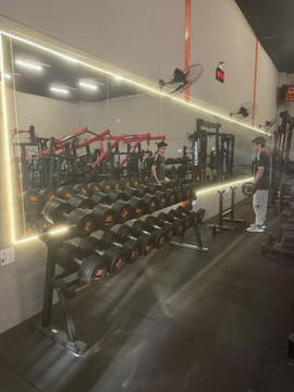 Imagem 3 da galeria do parceiro Academia UPfitness