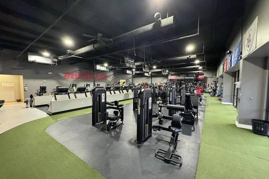 Image 2 from FitCo Health Club Bonaire partner gallery