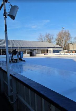 Bild 3 von Eisbahn Lankwitz Partnergalerie