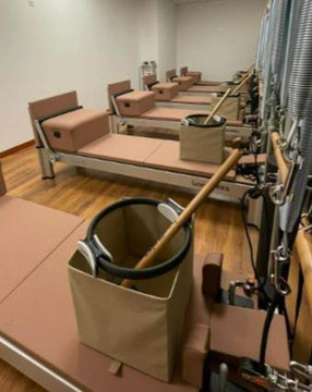 Imagen 3 de la galería del partner Namaste Pilates Reformer