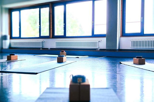 Bild 1 von Fünfseenyoga Partnergalerie