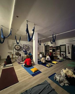 Immagine 2 dalla galleria del partner Centro yoga HARI-OM BERGAMO sala 1