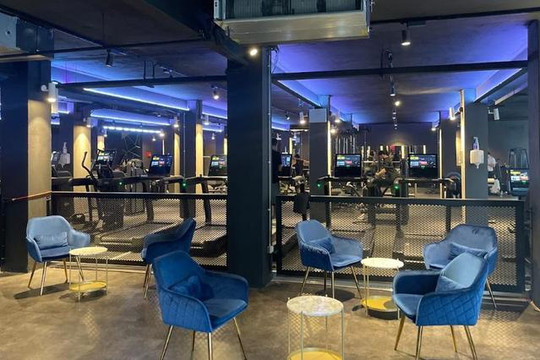 Immagine 3 dalla galleria del partner èSport Lecco Pontevecchio
