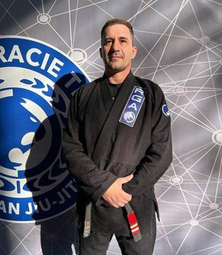 Imagem 3 da galeria do parceiro Renzo Gracie Team Tubarao