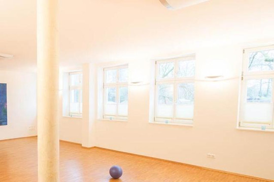 Bild 2 von Yoga an der Trave Partnergalerie