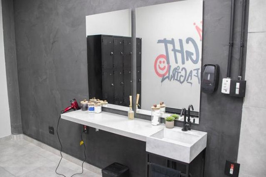 Imagem 2 da galeria do parceiro Urban Fight House