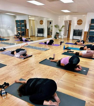 Image 2 from Vive L.A. Yoga partner gallery