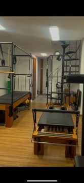 Imagem 3 da galeria do parceiro Studio Helena Elias | Pilates & Fisioterapia
