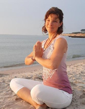 Bild 1 von Sirits Yoga Frankfurt Bergen Partnergalerie