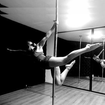 Imagen 3 de la galería del partner Impacto Studio Pole Fitness