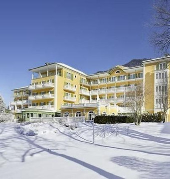 Bild 3 von Yoga Nebenan Velvet House Partnergalerie