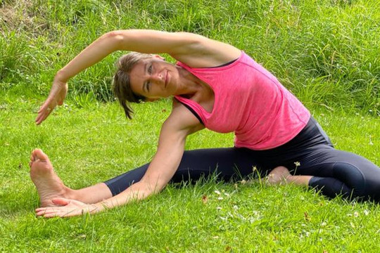 Bild 2 von Anusara Inspired Yoga by Gabriela Schatton - Wilmersdorf Partnergalerie