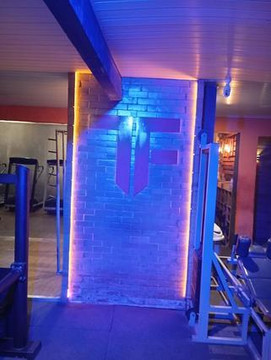 Imagem 1 da galeria do parceiro Academia Top Fitness