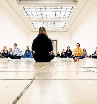 Bild 3 von POP UP YOGA @ Haus der Kunst Partnergalerie