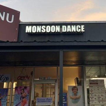 Image 1 from Monsoon Dance - Bollywood & Yoga partner gallery