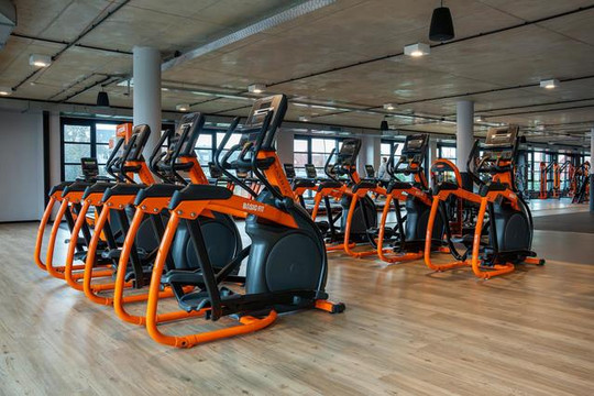 Bild 1 von Basic-Fit Köln Peter-Huppertz-Straße Partnergalerie