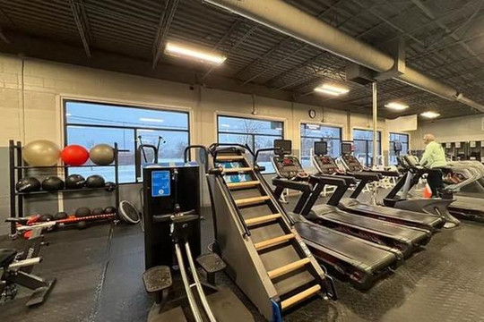 Image 2 from Eade Fitness 24/7 partner gallery