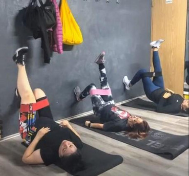 Imagen 1 de la galería del partner studio strong zumba fit