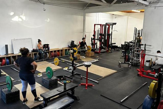 Image 1 from Max's Gym partner gallery