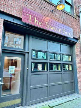 Imagem 3 da galeria do parceiro The SweatBox Yoga