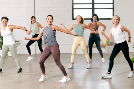 Image 3 from Jazzercise Louisville Middletown partner gallery