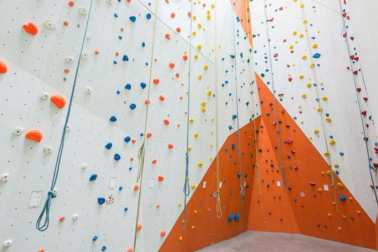 Bild 2 von DAV Kletter- und Boulderzentrum Gießen Partnergalerie