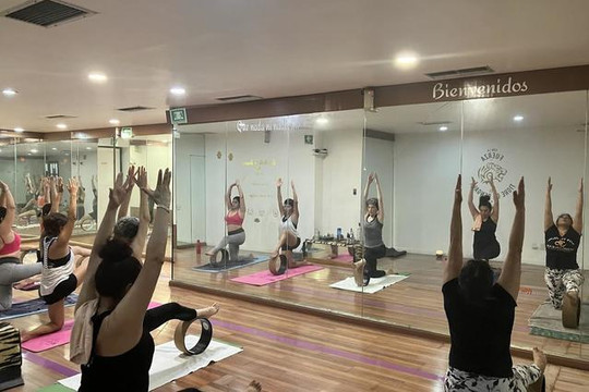 Imagen 2 de la galería del partner Yoga Bikram