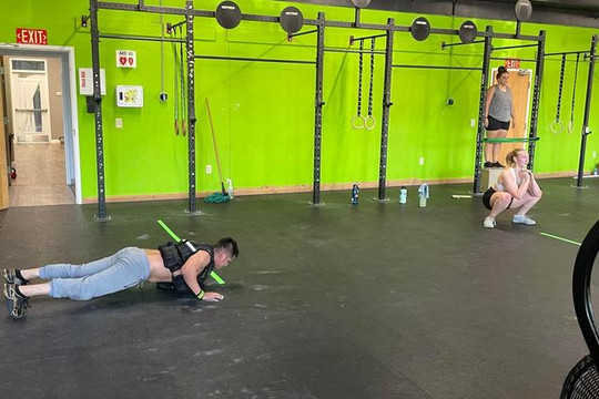 Image 2 from CrossFit 4042 partner gallery