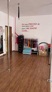 Imagem 3 da galeria do parceiro AL Pole Dance