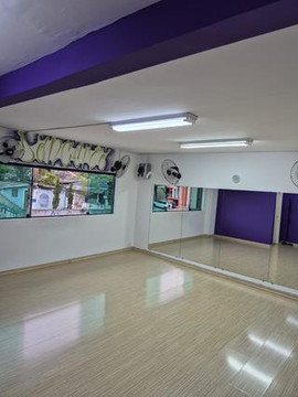 Imagem 2 da galeria do parceiro Cia Danceria