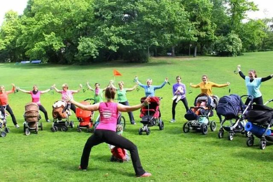 Bild 1 von LAUFMAMALAUF Düsseldorf Hofgarten Partnergalerie