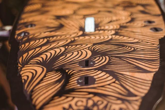 Imagem 2 da galeria do parceiro Surf's Up Club Magic Surf - Powerlight Surfboards