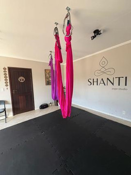 Imagem 3 da galeria do parceiro Shanti Yoga Studio