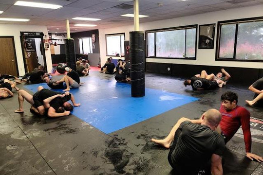 Image 2 from Team Santos Jiu Jitsu partner gallery