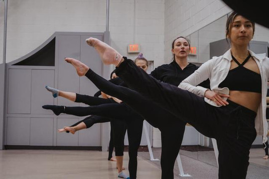 Image 2 from The Grand Academy of Ballet - Encino partner gallery