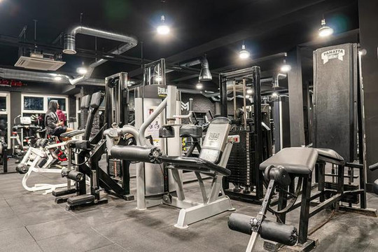 Image 2 from muscle manor gym partner gallery
