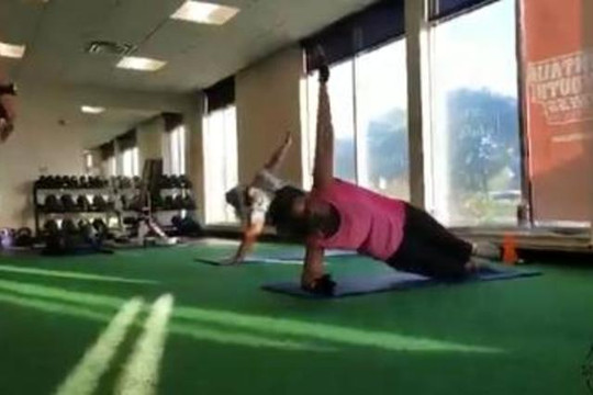 Image 2 from Getting It Daily partner gallery