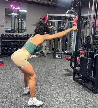 Image 2 from Barbelles Fitness partner gallery