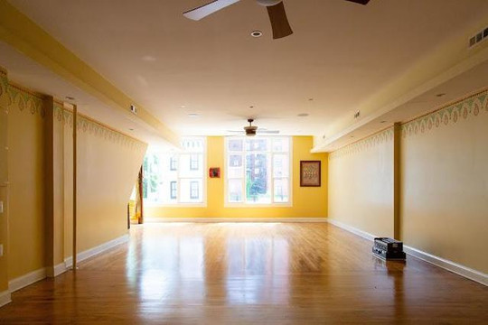 Image 3 from Bhakti Yoga DC partner gallery